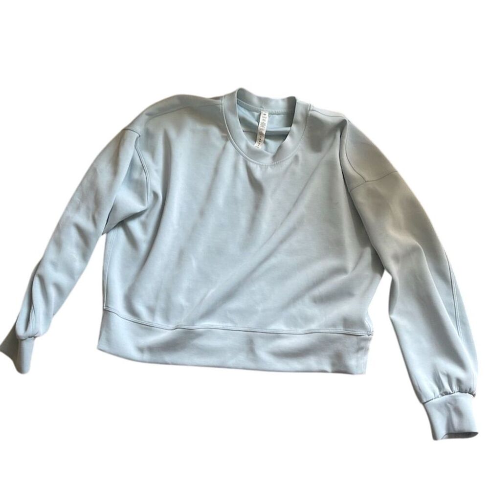 Lululemon Women's Cropped Crew Sweatshirt Blue Size 8 Standard Oversized Casual